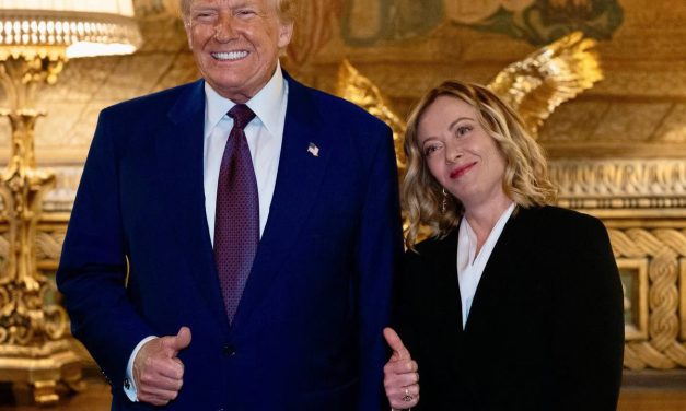 Giorgia Meloni ha visitato Donald Trump
